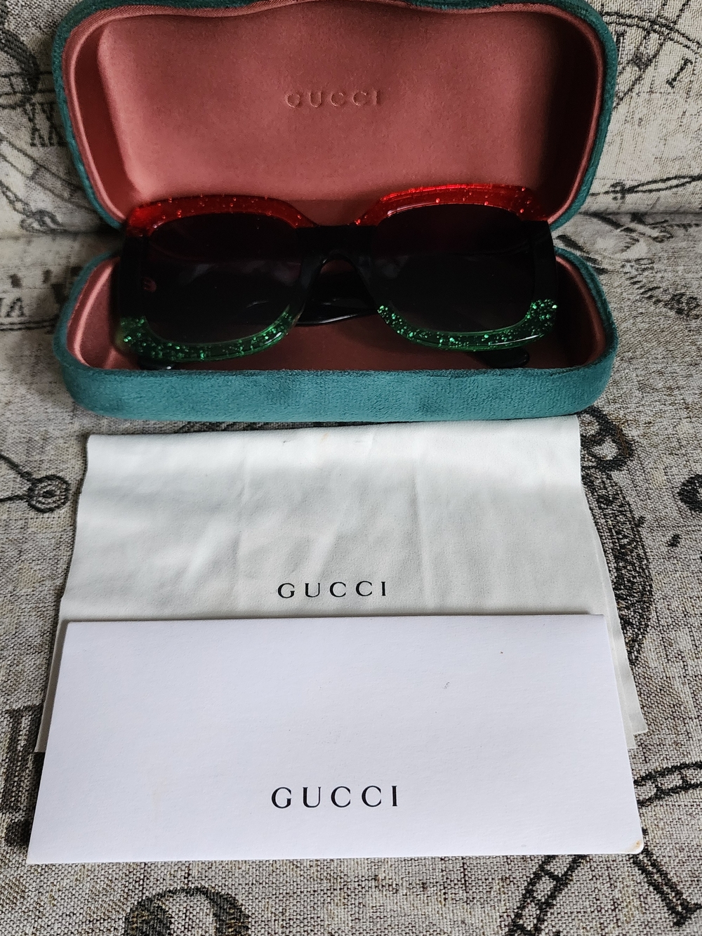 Gucci Glitter Accent Square Sunglasses in Red & Green